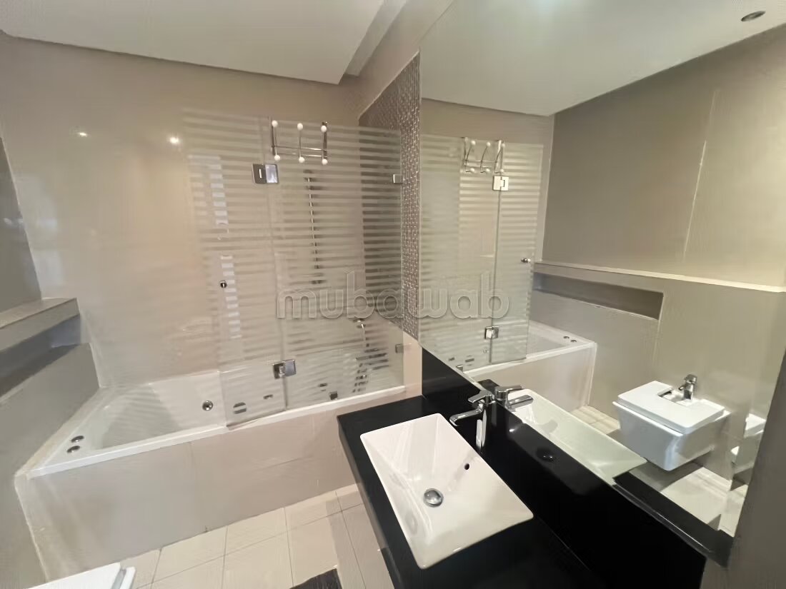 Apartment 120 m² for rent in Marrakech (Agdal) — Photo 9