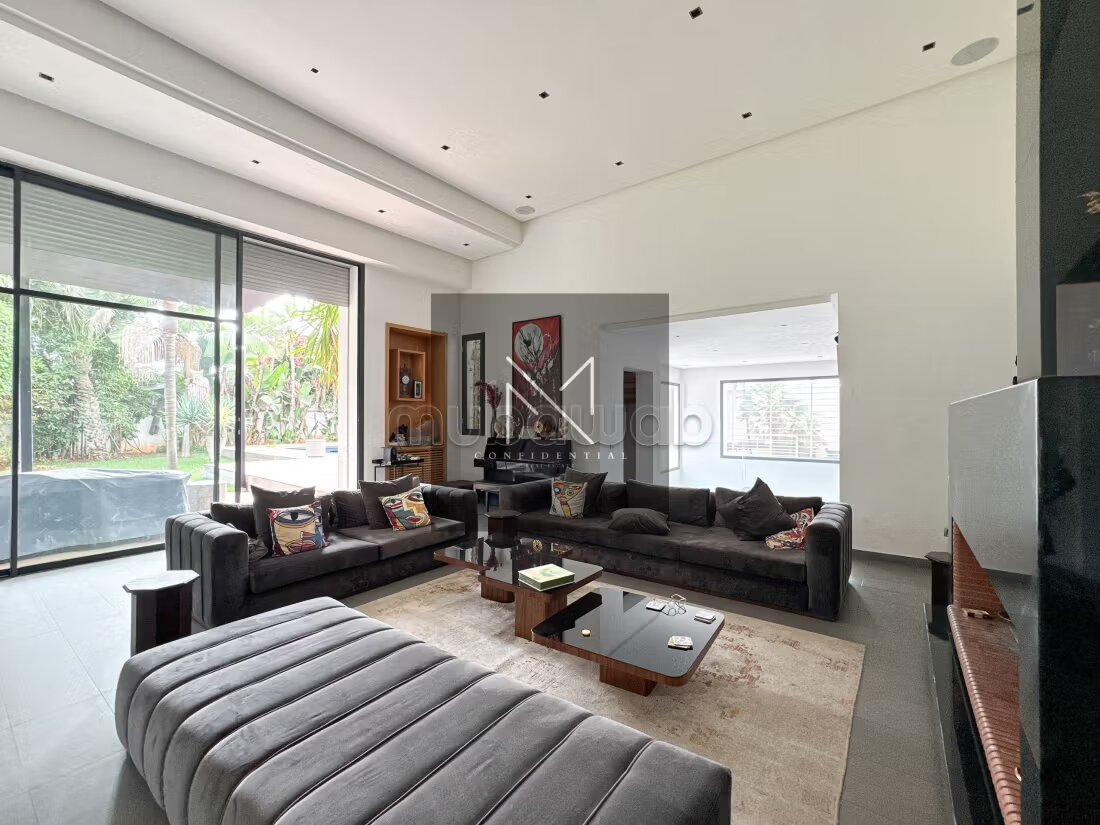 Villa 700 m² for rent in Casablanca (Ain Diab) — Photo 11