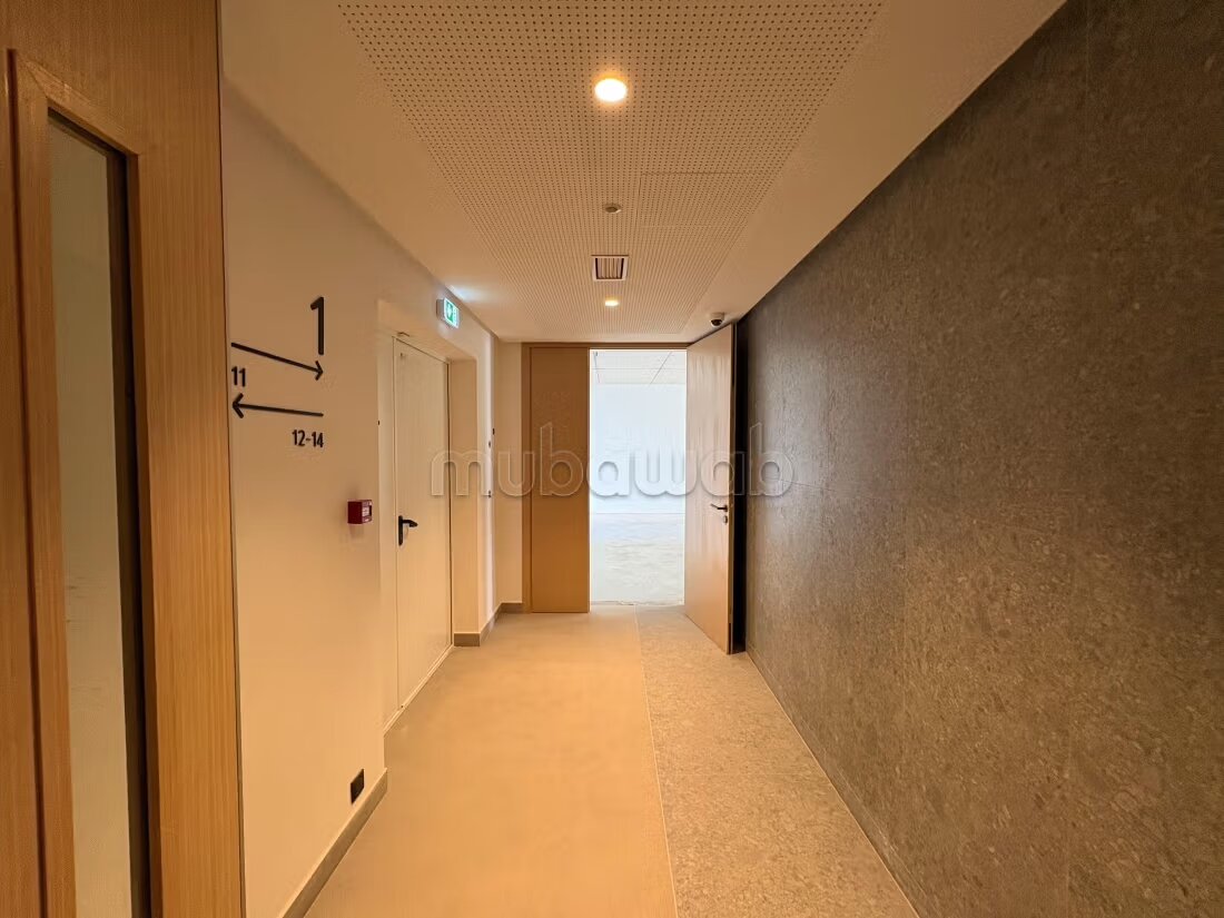 Office 189 m² for rent in Casablanca — Photo 18