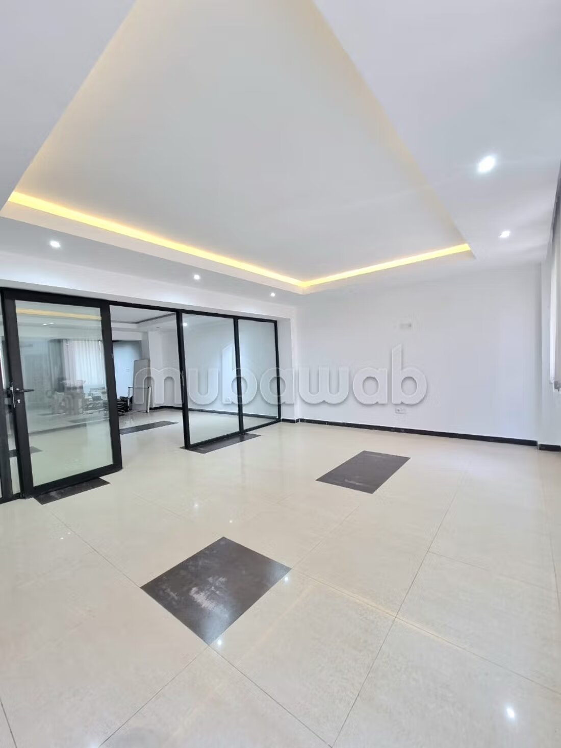Office 80 sqm for rent in Casablanca — Photo 4