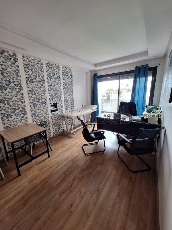Office 80 sqm for rent in Casablanca — Photo 14
