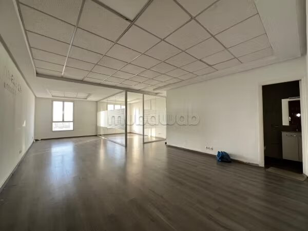 Office 80 sqm for rent in Casablanca — Photo 11