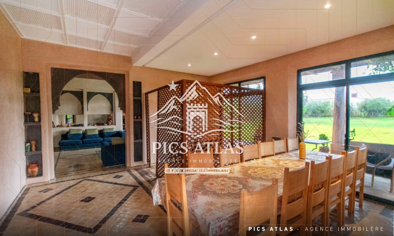 Villa 390 m² for sale in Marrakech (Sidi Abdellah Ghiat) — Photo 9