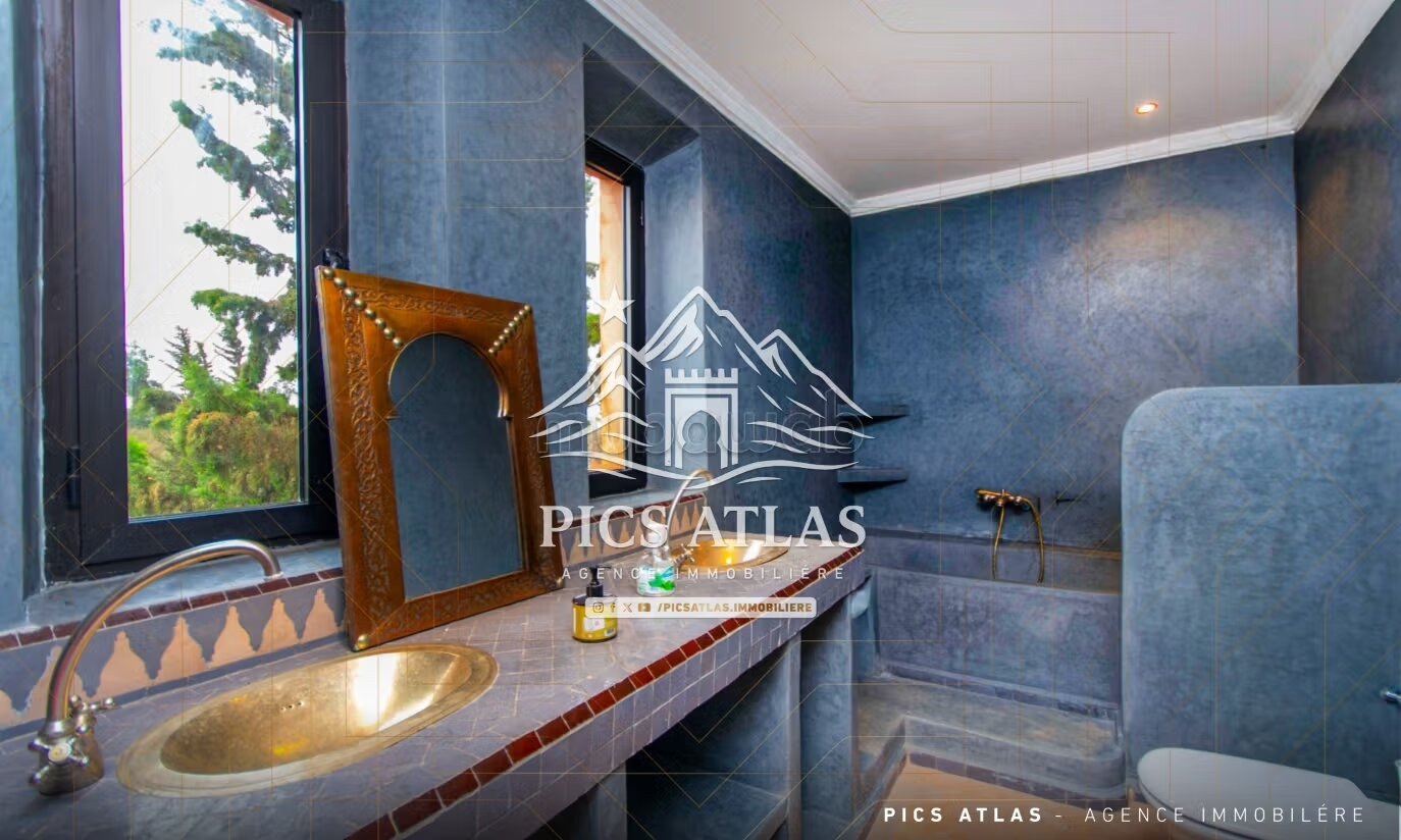 Villa 390 m² for sale in Marrakech (Sidi Abdellah Ghiat) — Photo 23