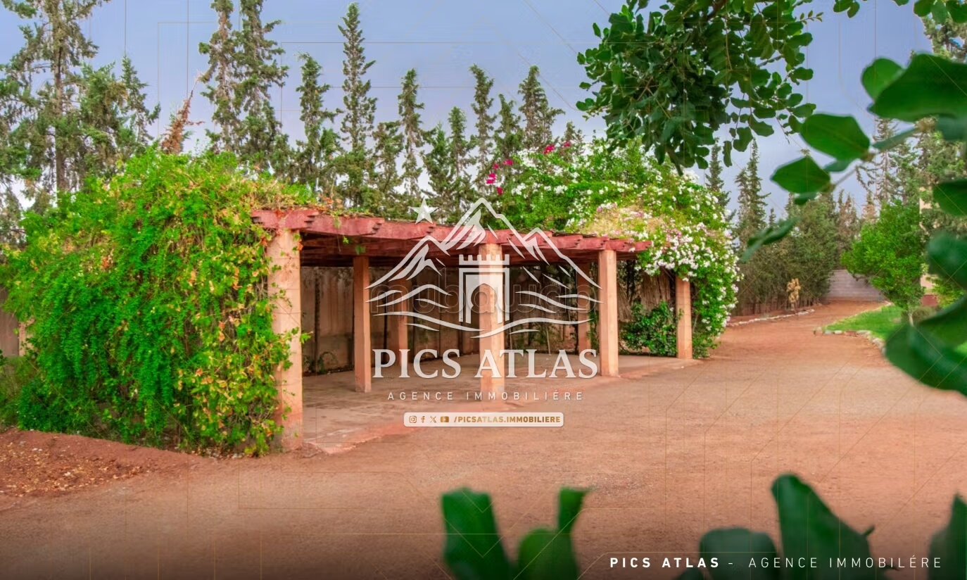 Villa 390 m² for sale in Marrakech (Sidi Abdellah Ghiat) — Photo 31