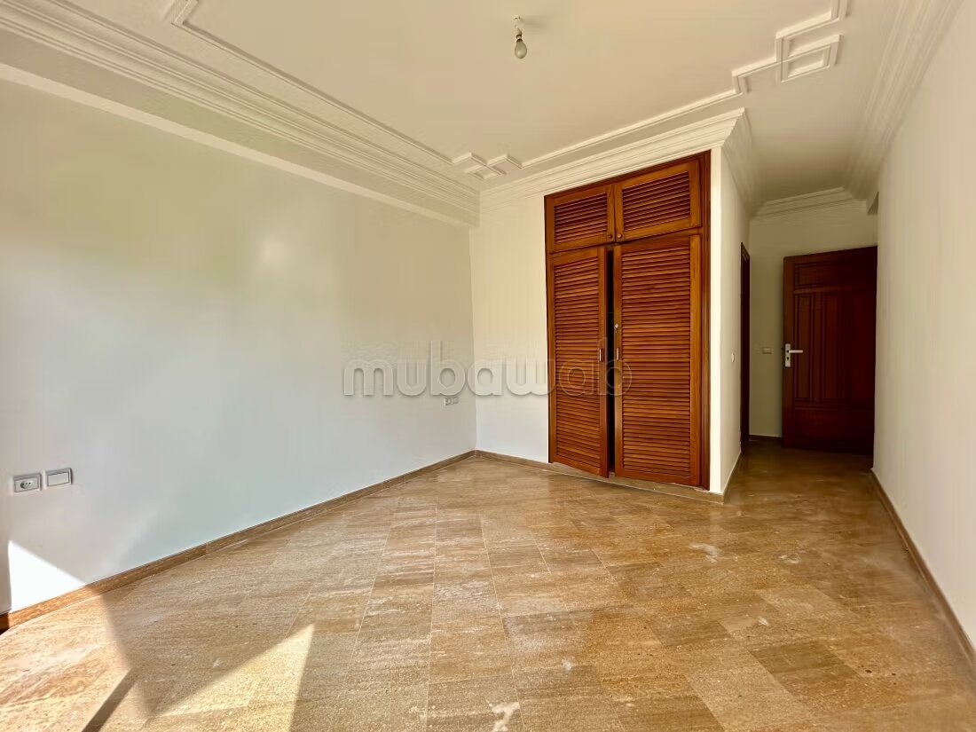 Apartment 130 m² for rent in Rabat (Hay Riad) — Photo 3