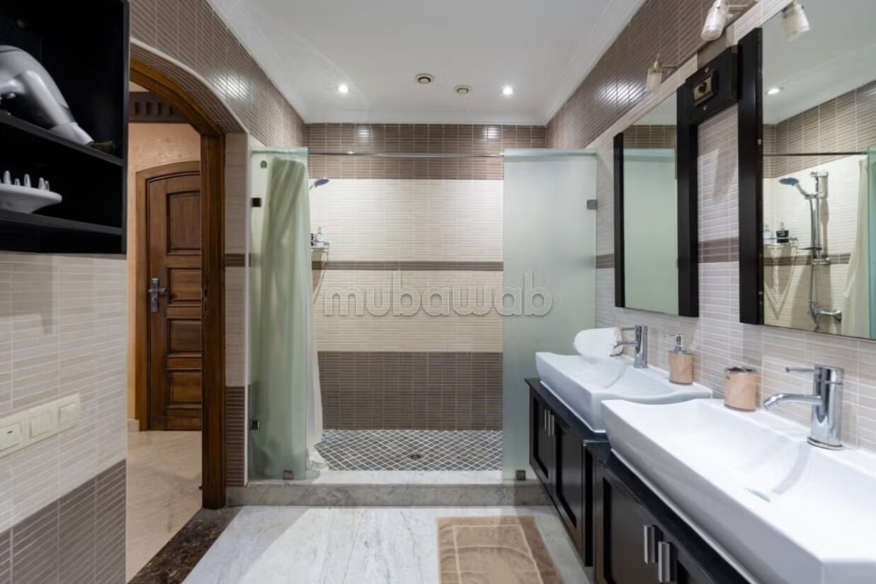 700 m² Villa for Sale in Marrakech — Photo 9