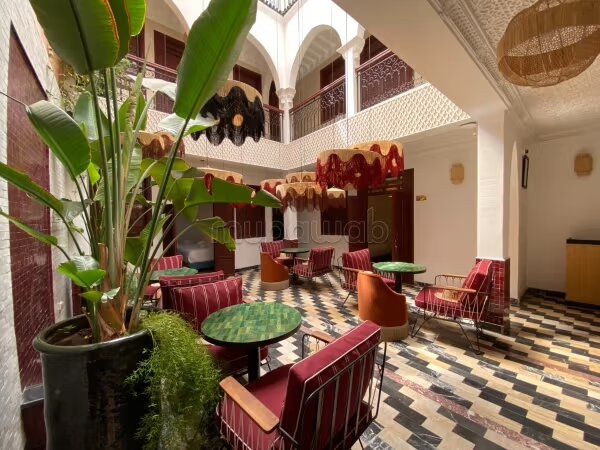 شقة رياض 180 م² للبيع في مراكش (رياد لاروسي) — Photo 29