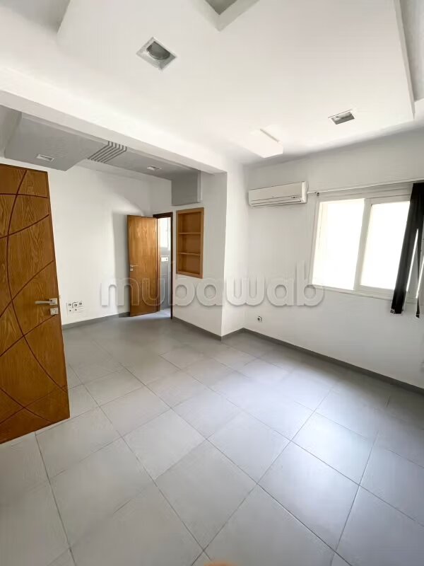 Bureau 60 m² à louer à Casablanca (Hay Hassani) — Photo 7