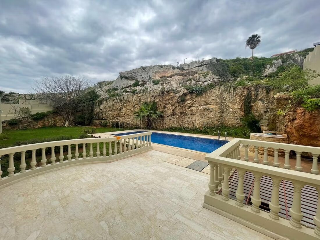 Villa 1000 m² à louer à Harhoura — Photo 8
