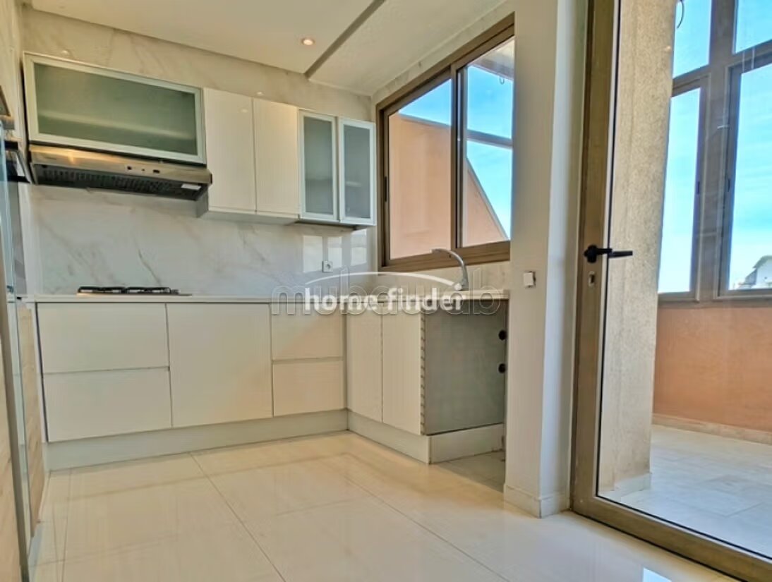 Appartement 120 m² à louer à Casablanca, quartier des Princesses — Photo 4