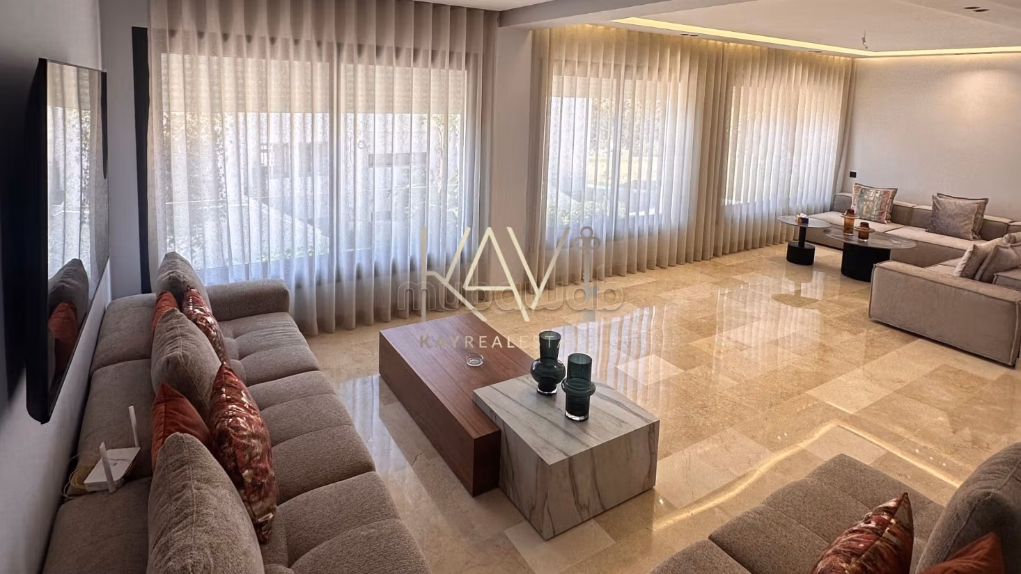 Villa 370 m² à louer à Tanger — Photo 2