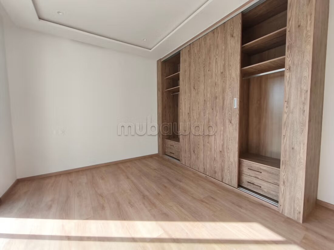 Villa 380 m² à louer à Dar Bouazza — Photo 14