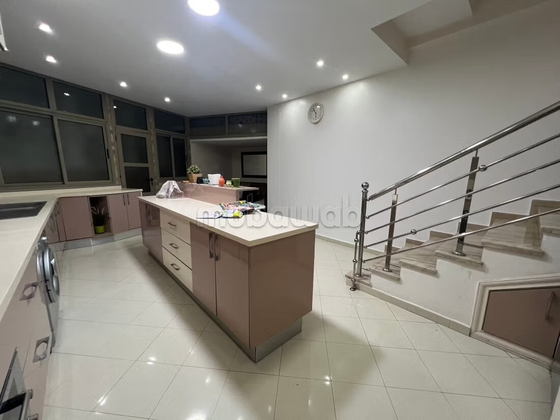 Apartment 178 m² for rent in Casablanca Val Fleuri — Photo 23