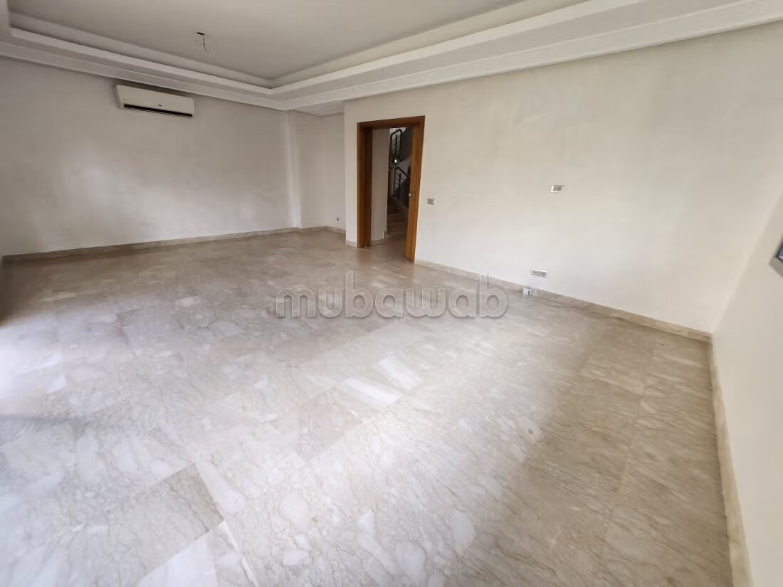 Villa 320 m² à louer à Casablanca – Dar Bouazza — Photo 11