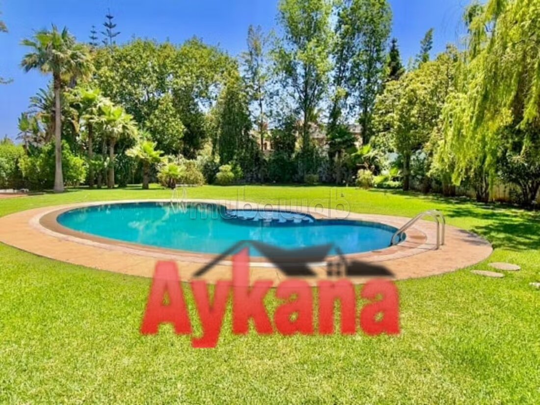 700 m² Villa for Rent in Rabat Souissi — Photo 3