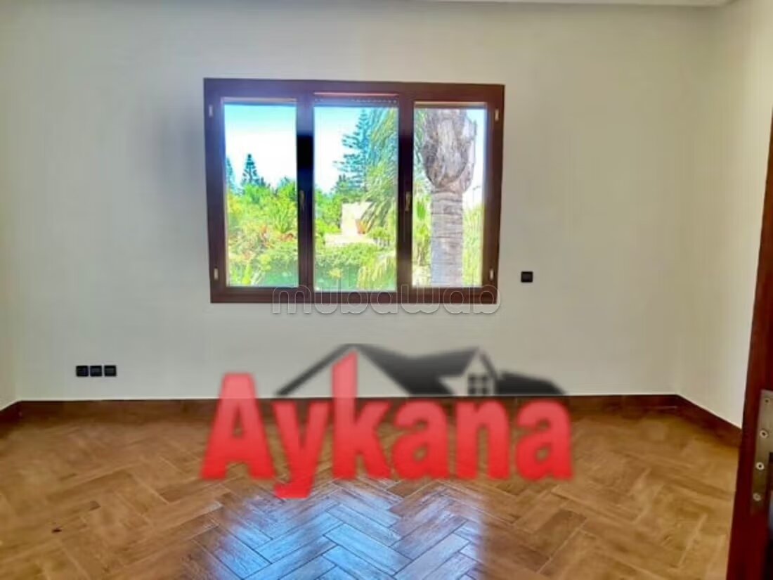 700 m² Villa for Rent in Rabat Souissi — Photo 12