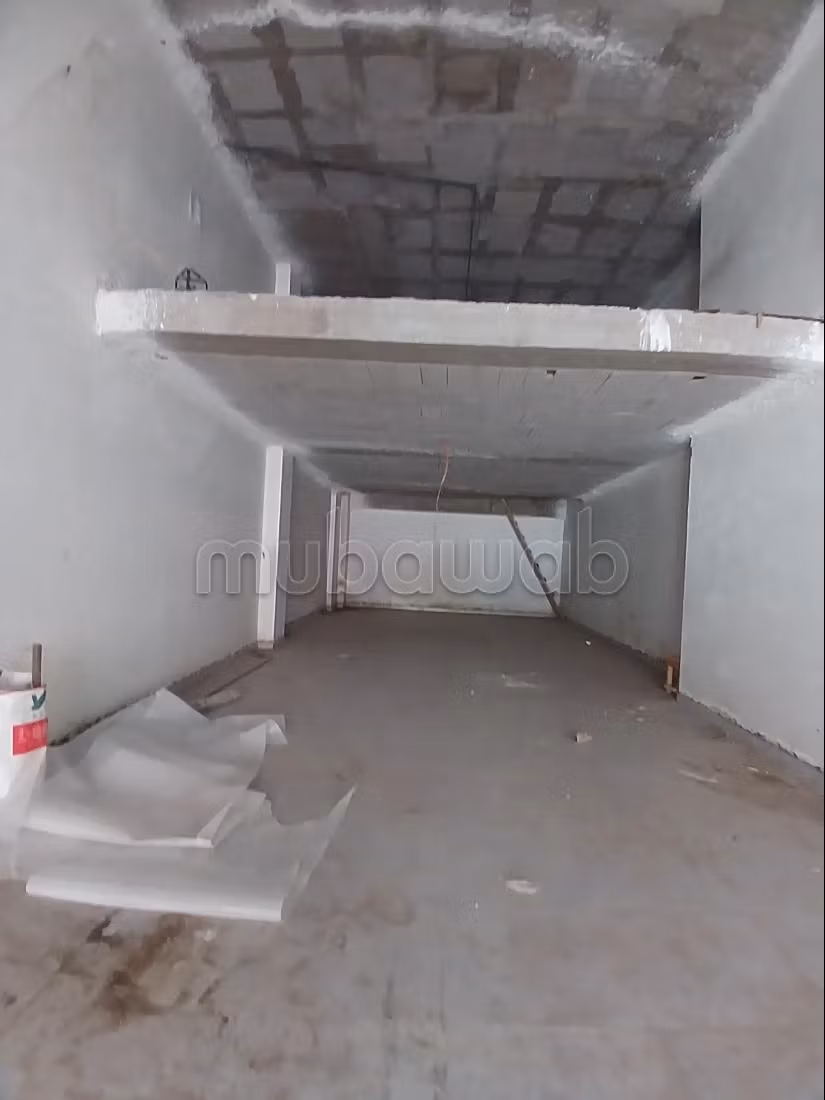 Office 107 m² for rent in Marrakech — Photo 2