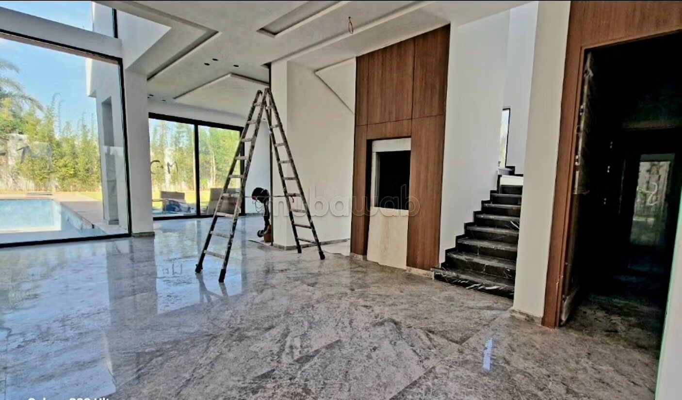 فيلا 1200 متر مربع للبيع في الدار البيضاء — Photo 2