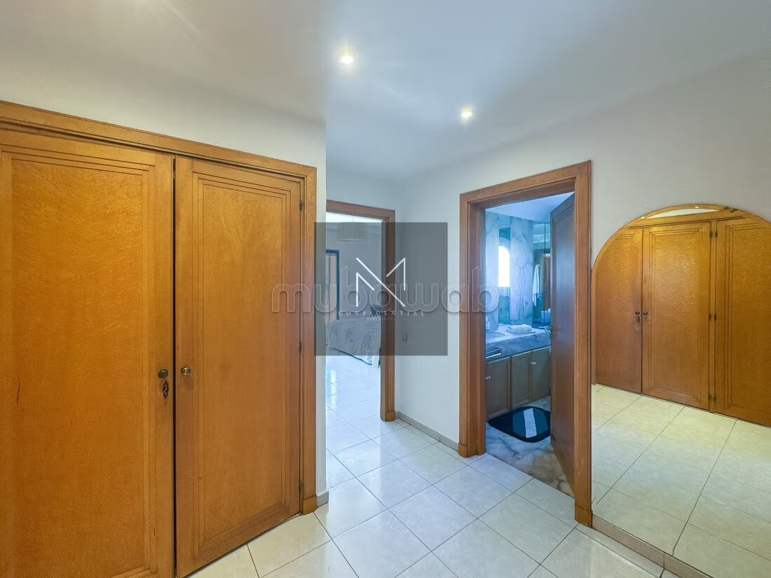 Appartement 420 m² à louer à Casablanca - Rez de jardin — Photo 18