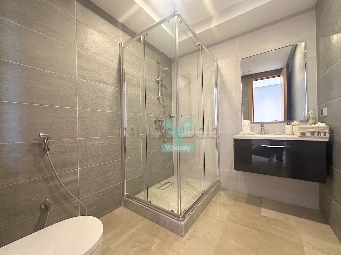 Appartement 140 m² à louer à Casablanca — Photo 17