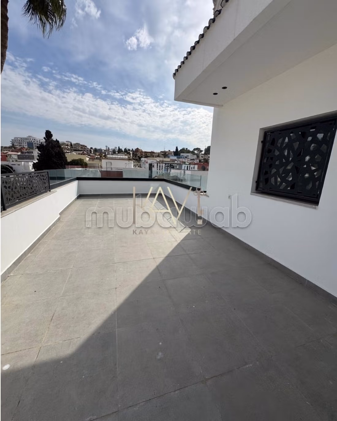 Villa 300 m² à louer à Tanger — Photo 4