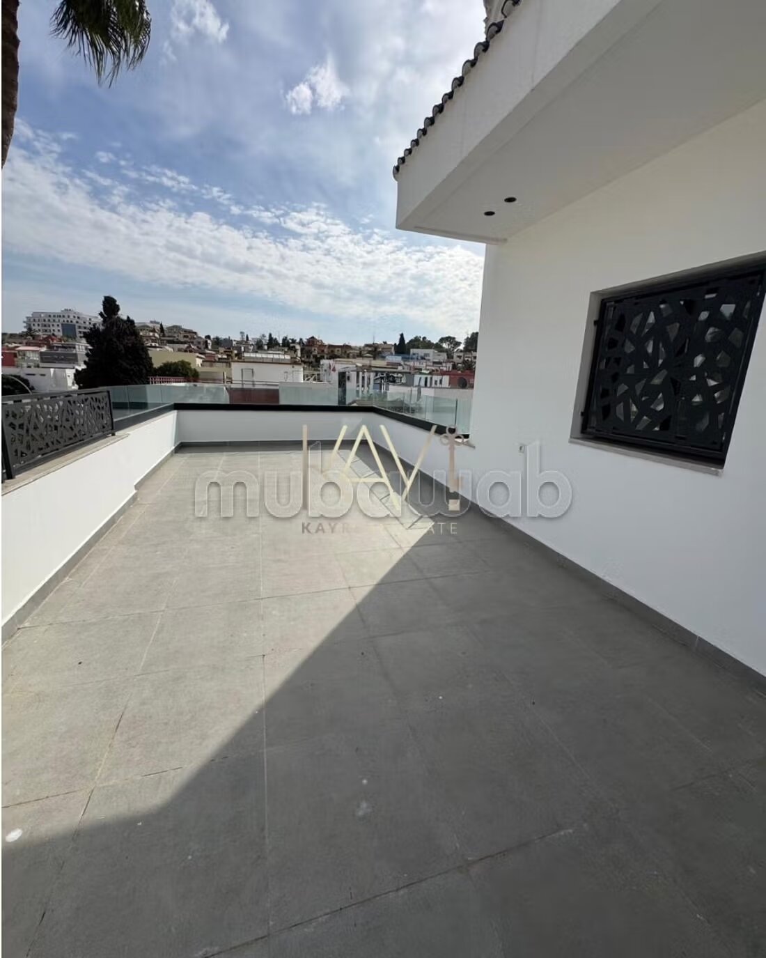 Villa 300 m² à louer à Tanger — Photo 3