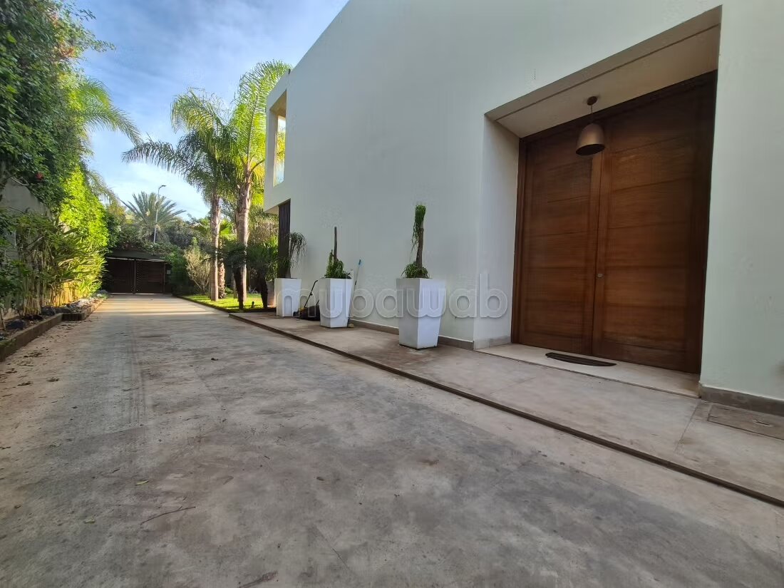فيلا 880 م² للبيع في الدار البيضاء — Photo 7