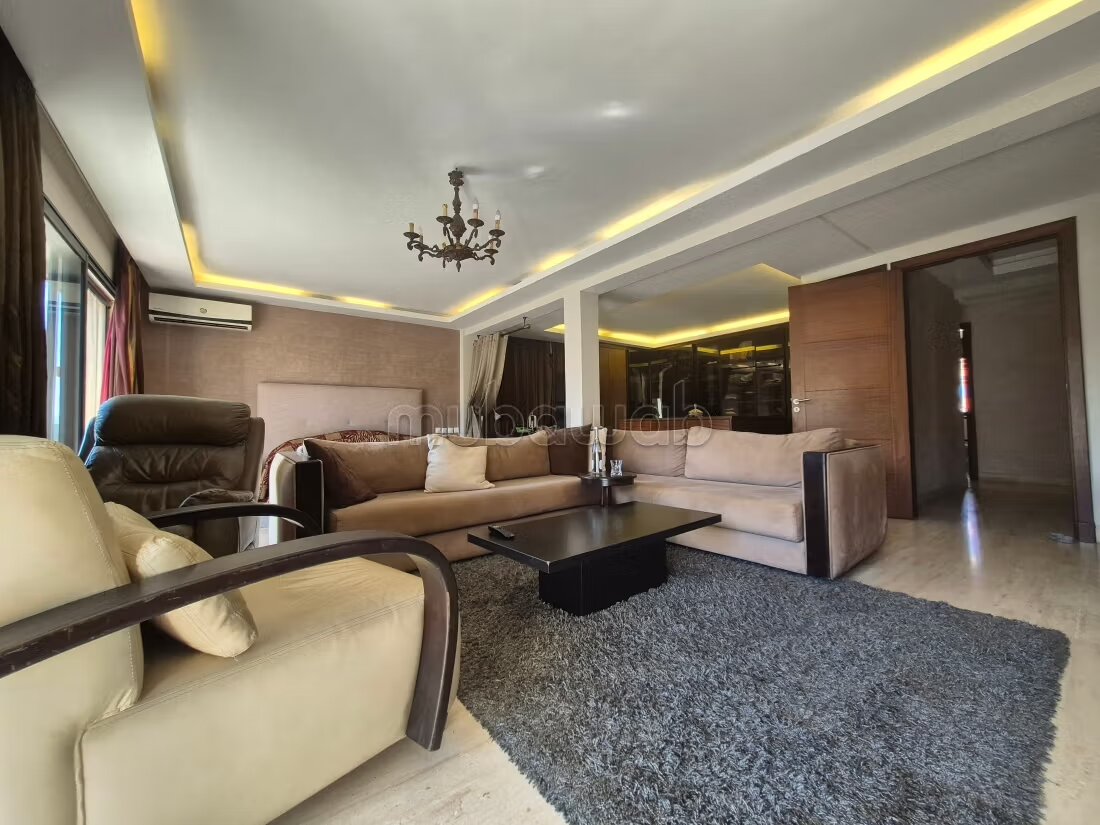 فيلا 880 م² للبيع في الدار البيضاء — Photo 8