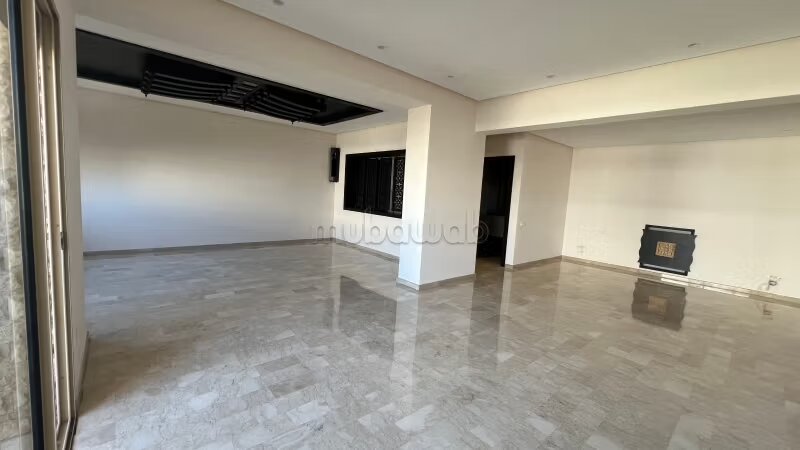 شقة 157 متر مربع للإيجار في الرباط — Photo 19