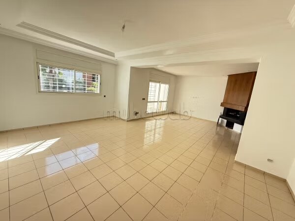 Appartement 140 m² à louer à El Menzeh — Photo 13