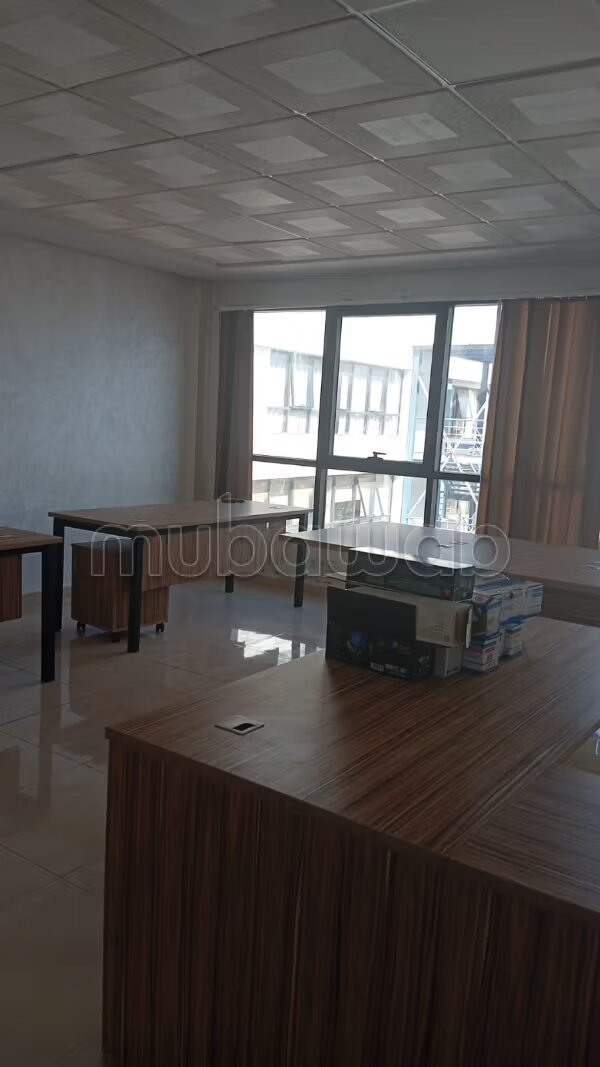 Bureau 43 m² à louer à Casablanca — Photo 5