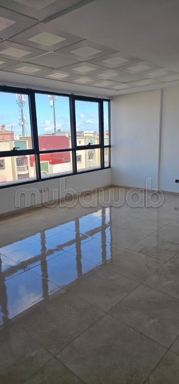 Bureau 43 m² à louer à Casablanca — Photo 4
