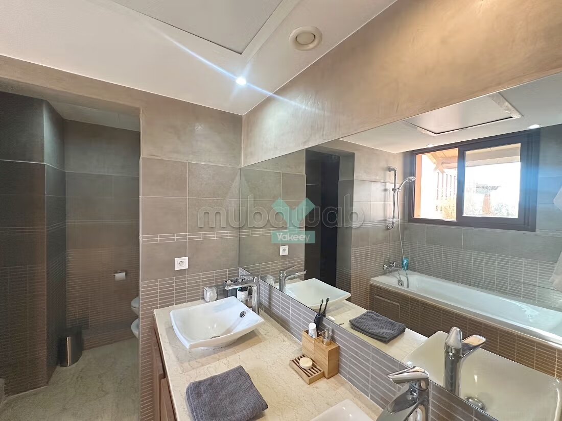 Luxury Duplex 243 m² for sale in Marrakech — Photo 11