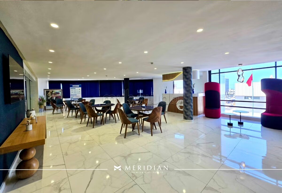Immeuble professionnel 2800 m² à louer à Casablanca — Photo 5