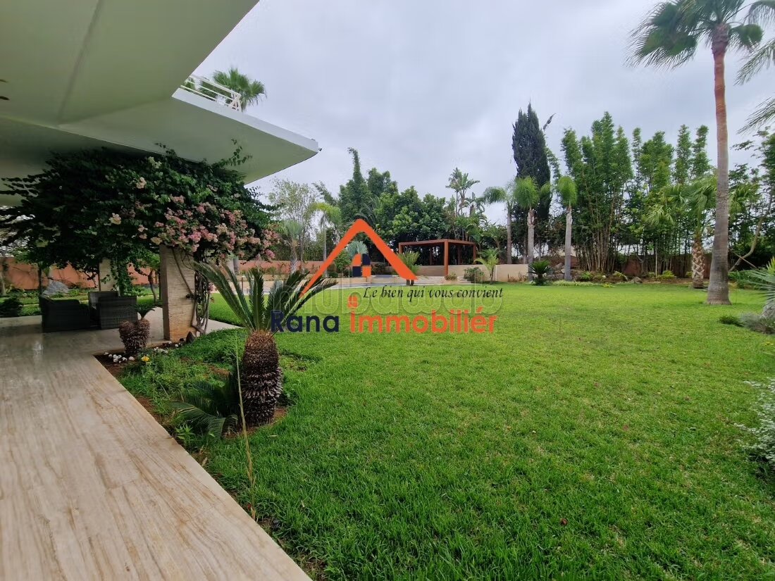 Villa for Rent 2000 m² in Rabat (Souissi) — Photo 8