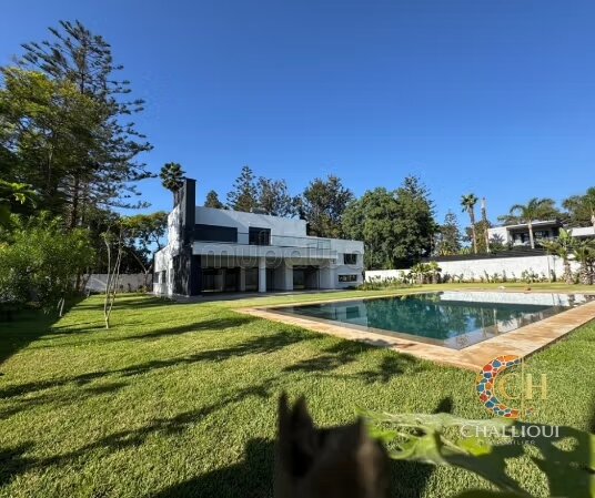 Villa for Rent 2000 m² in Rabat (Souissi) — Photo 37