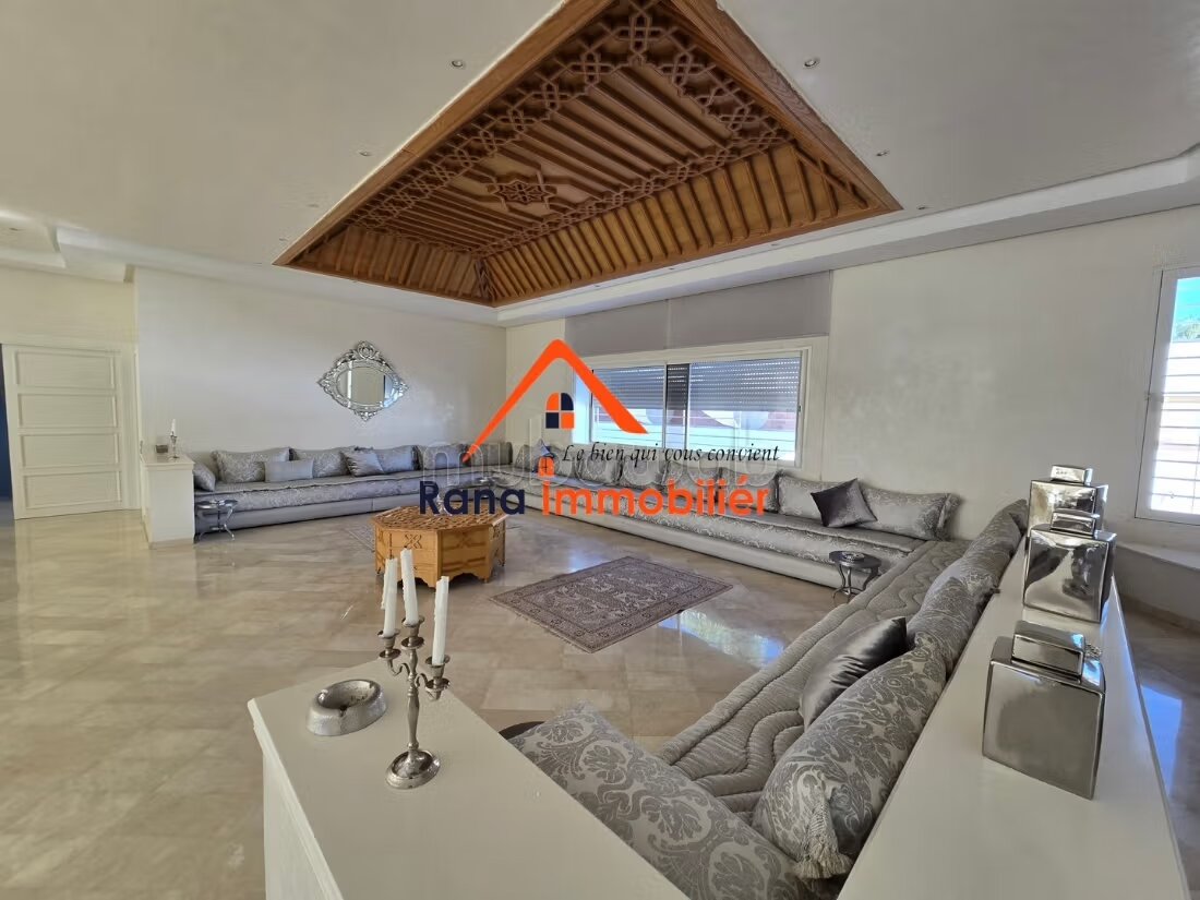 Furnished Villa 2000 m² for rent in Rabat Souissi — Photo 15