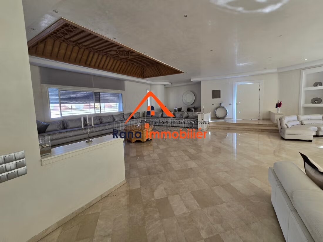 Furnished Villa 2000 m² for rent in Rabat Souissi — Photo 20