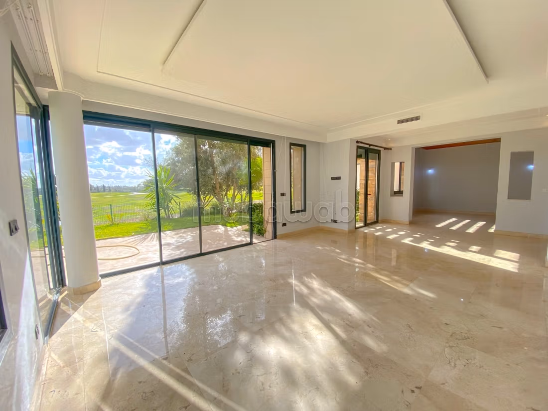 Villa 900 m² à louer à Ville Verte — Photo 2