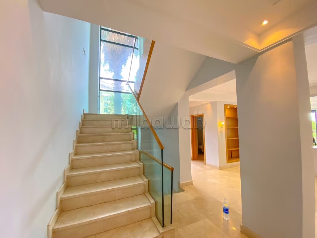 Villa 900 m² à louer à Ville Verte — Photo 11