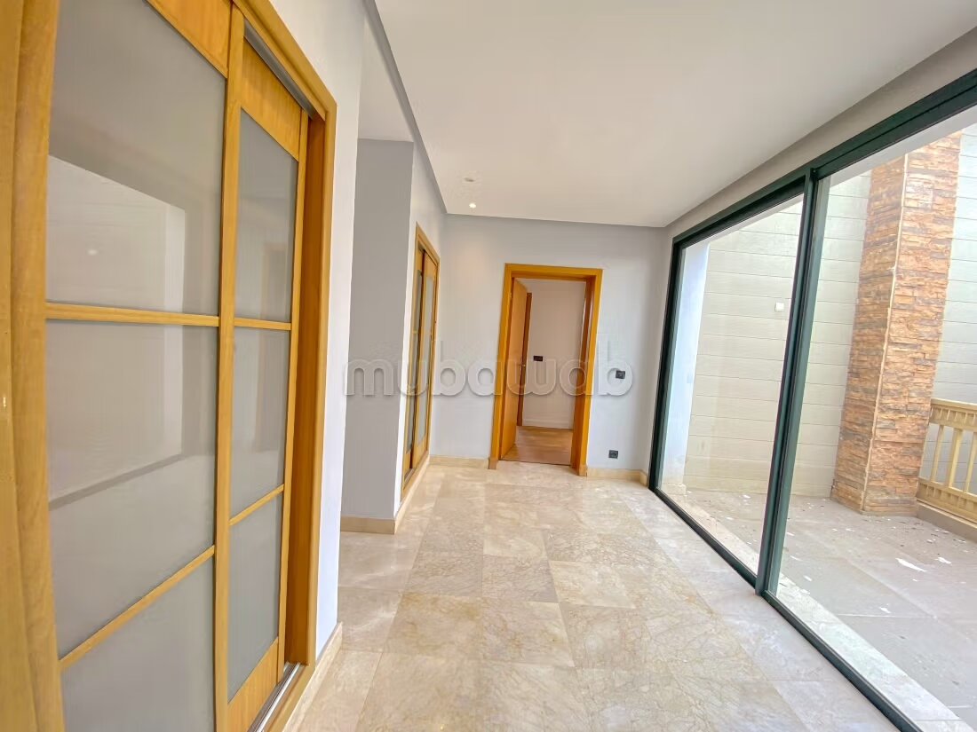 Villa 900 m² à louer à Ville Verte — Photo 13