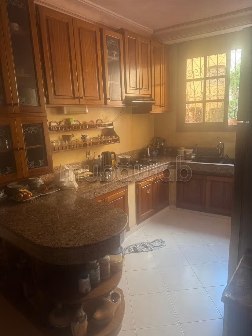 Corner House for Sale in Florida, Casablanca - 3,200,000 MAD