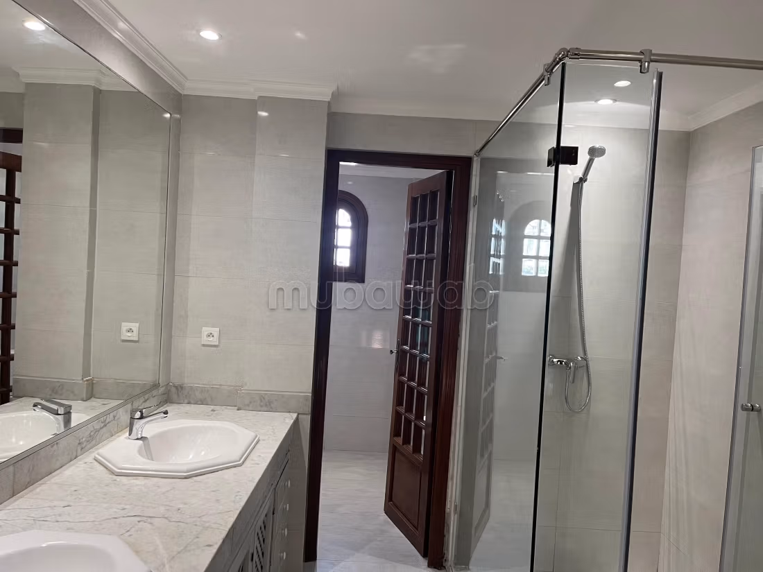 Villa 300 m² for rent in Casablanca (CIL, Hay Salam) — Photo 35