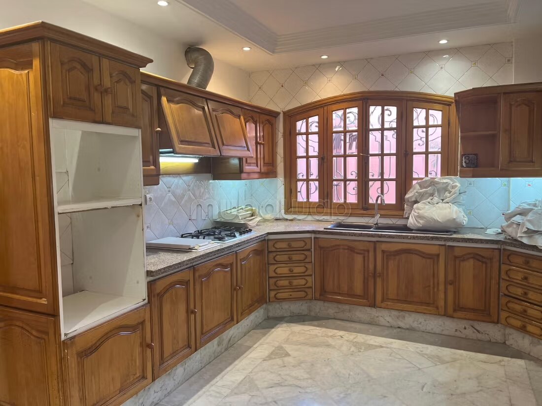 Villa 300 m² for rent in Casablanca (CIL, Hay Salam) — Photo 28