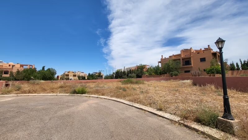أرض 660 م² للبيع بمراكش — Photo 2