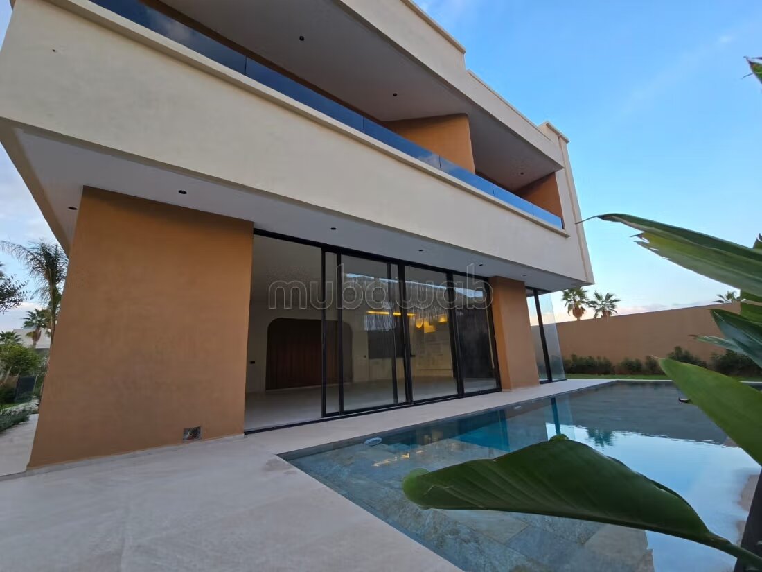 Premium Villa in a Prestigious Residence