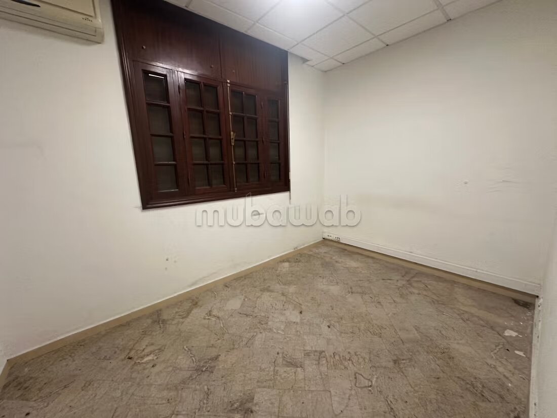 فيلا احترافية 700 م² للايجار في الدار البيضاء — Photo 43