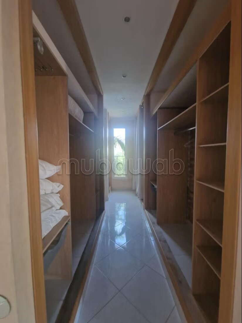 Family villa 500 m² for rent in Marrakech — Photo 19