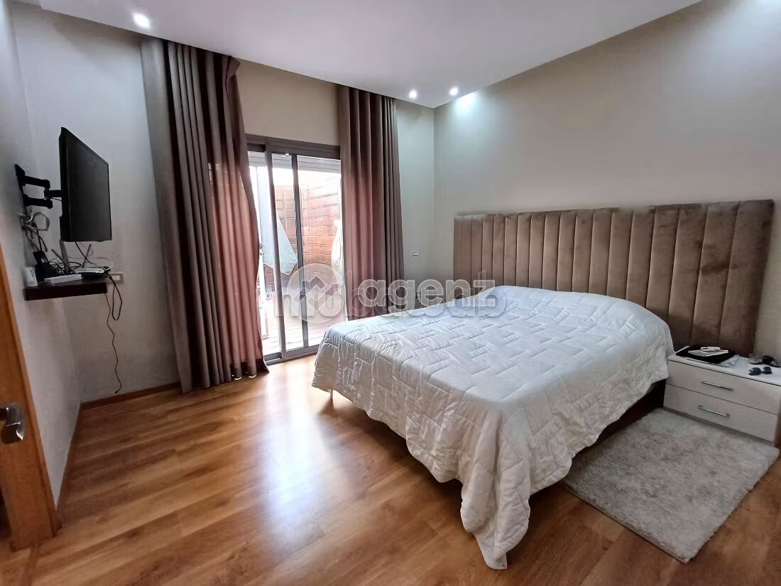 Apartment for sale 181 m² in Casablanca Moulay Youssef — Photo 10
